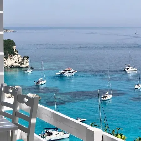 Holiday home Skinari - 3br - Beachfront Antipaxos